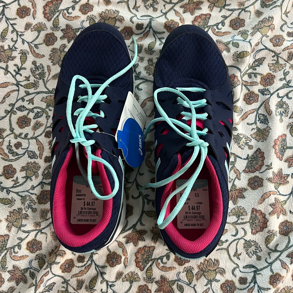 Asics Navy and Aqua Running Shoes - Picture 3 of 4